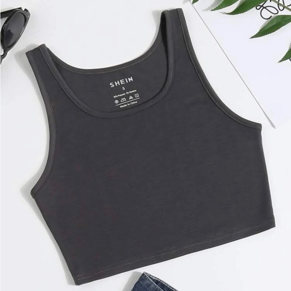 Grey crop top